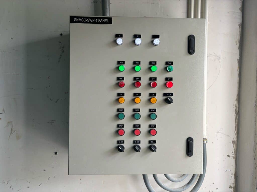 ตู้ควบคุมไฟฟ้า 3 เฟส จาก SK