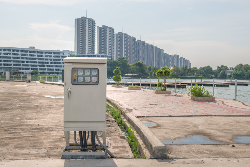 ตู้คอนโทรลโซล่าเซลล์