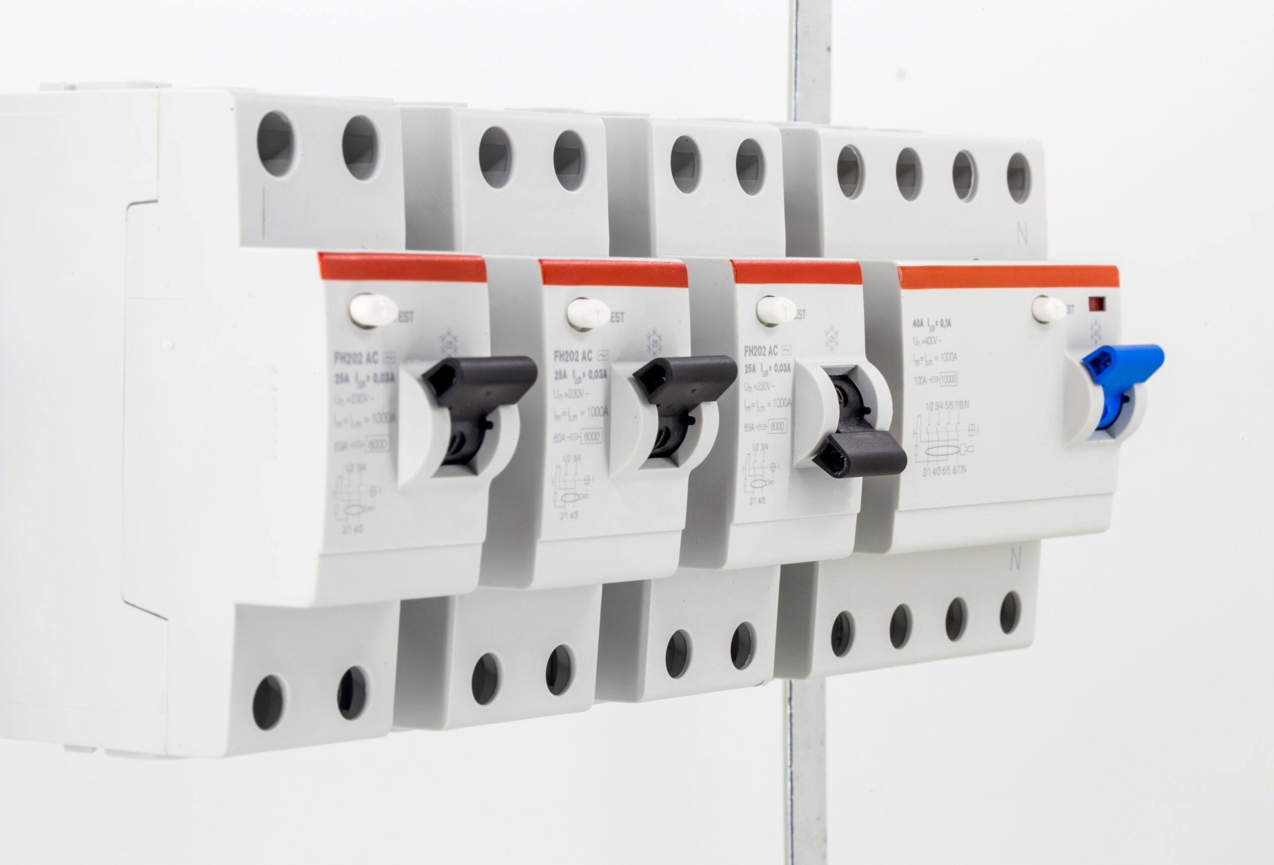Surge Protection Device (SPD)